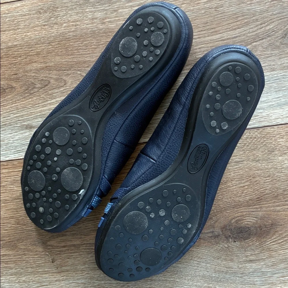 Euro Soft by Sofft Women's Navy Blue Flats euc sz 9M - Picture 4 of 8